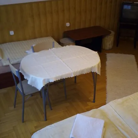 Csillag Panzio *
