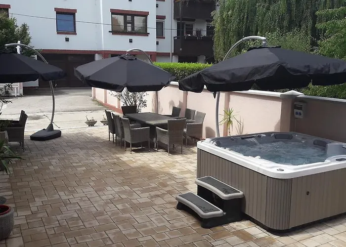 Csillag Panzio Gasthof 4*